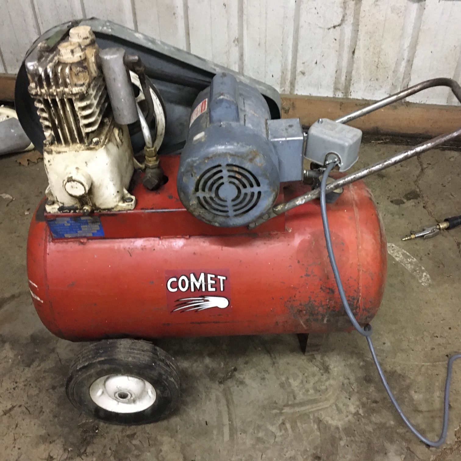 Comet 1 HP Air Compressor. 