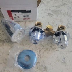 New ProPlus chrome shower faucet, 3 1/2" centers, brass construction, 1/2 " female connections, shower arm not includedOthers Avail. Look At My Profil