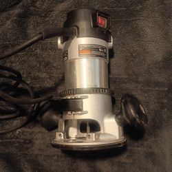 Porter Cable 690LR Fixed Based Router