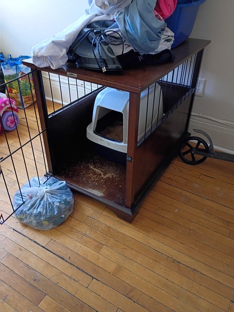 Side / End Table Animal Cage 2 In 1