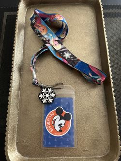 Disney Frozen lanyard