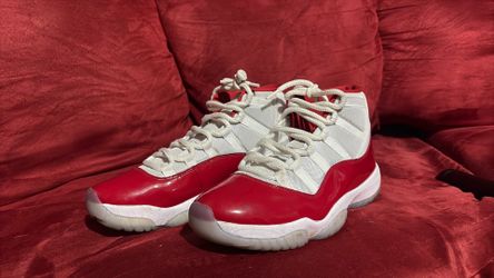 Air Jordan 11 Retro Cherry