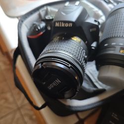 Nikon D3500 