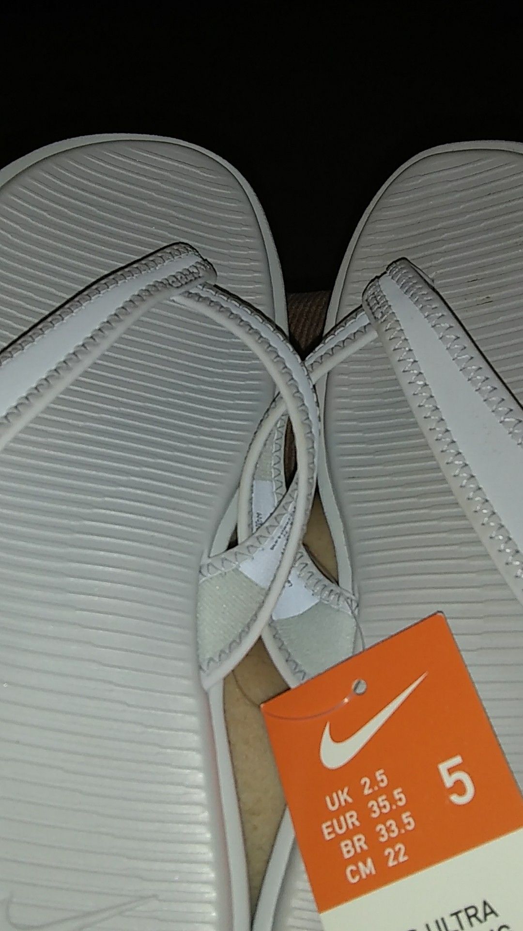 Nike flip flops