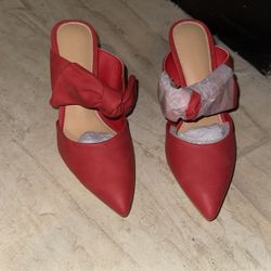 Brand New Red Heels Size 6