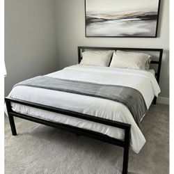 Room & Board - Modern Timeless Parsons King Size Bed frame 