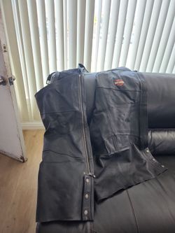 Harley davis men Milwaukee leather black  chaps
