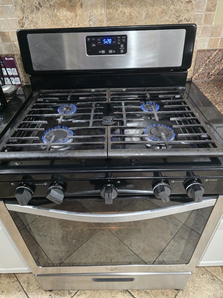 Whirlpool 30 Inch Freestanding Gas Range, 5.1 cu. ft.