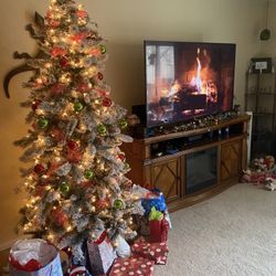 7ft Pre-lit Flocked Christmas tree