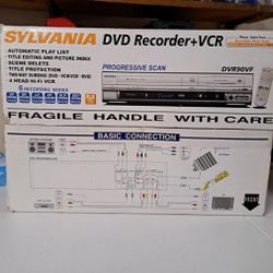 Sylvania VCR & DVD RECORDER with Remote 