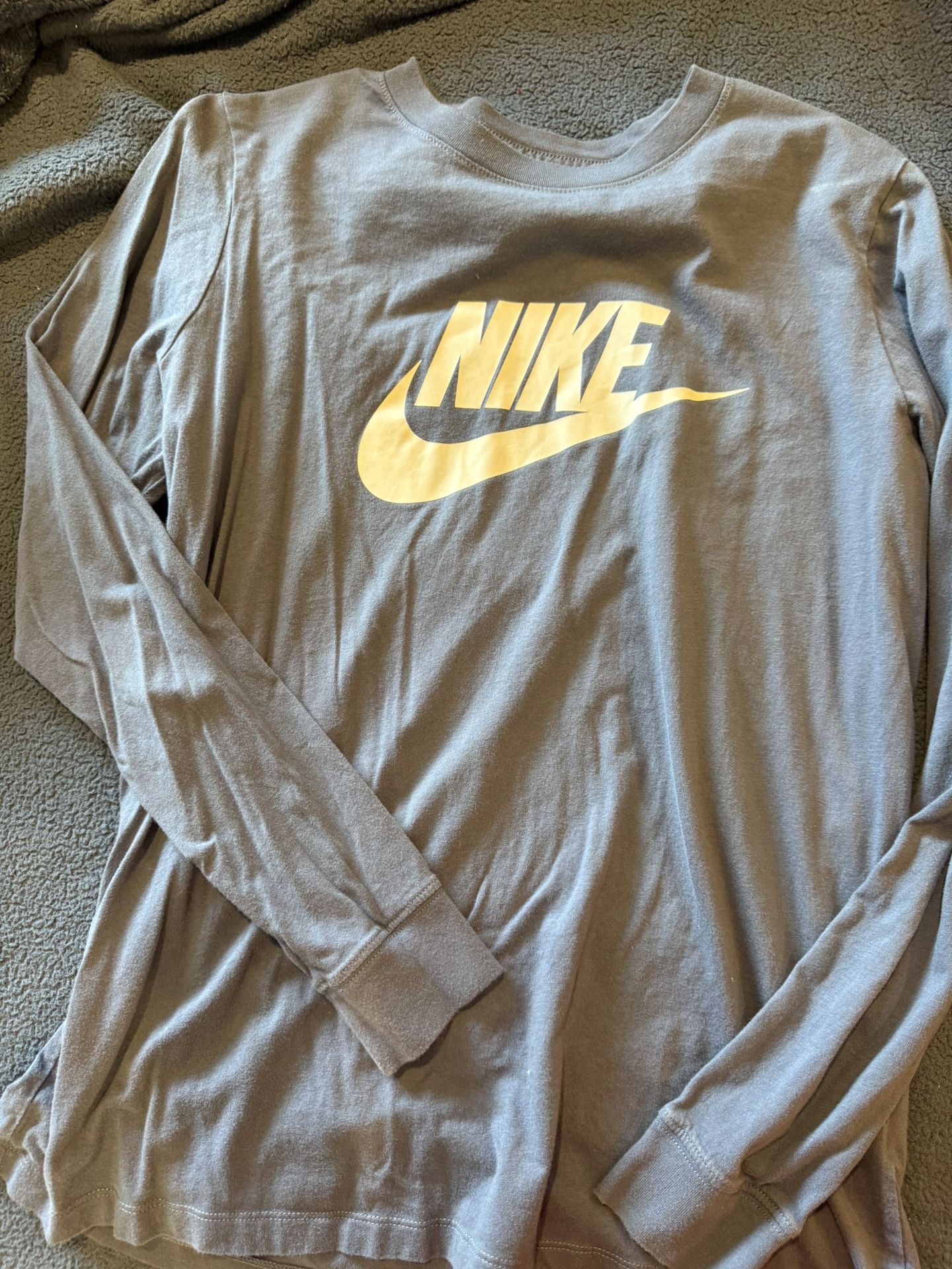 Nike Long Sleeve