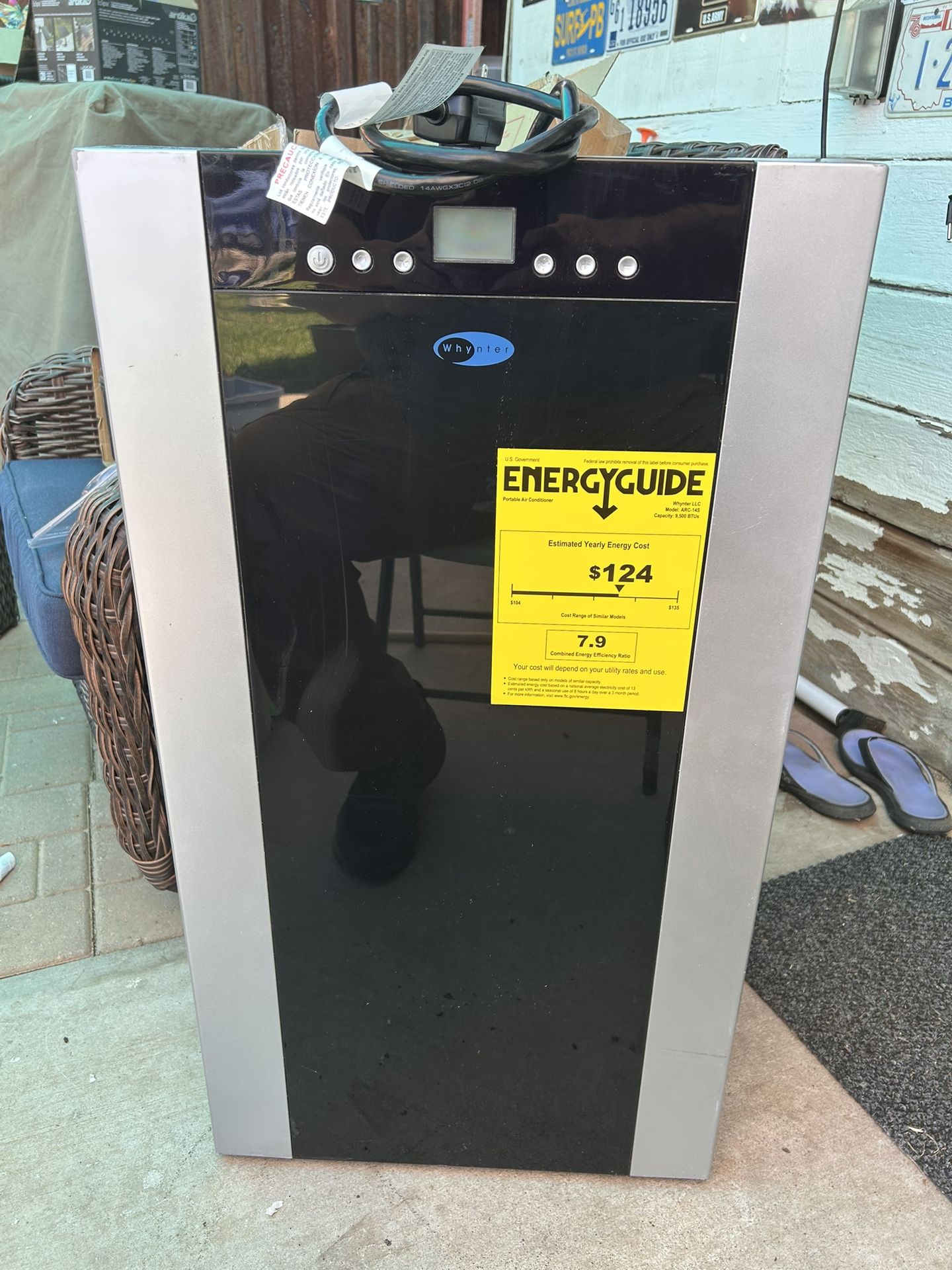 New 14,000 BTU Portable Air Conditioner Cools 500sq Ft By Whynter