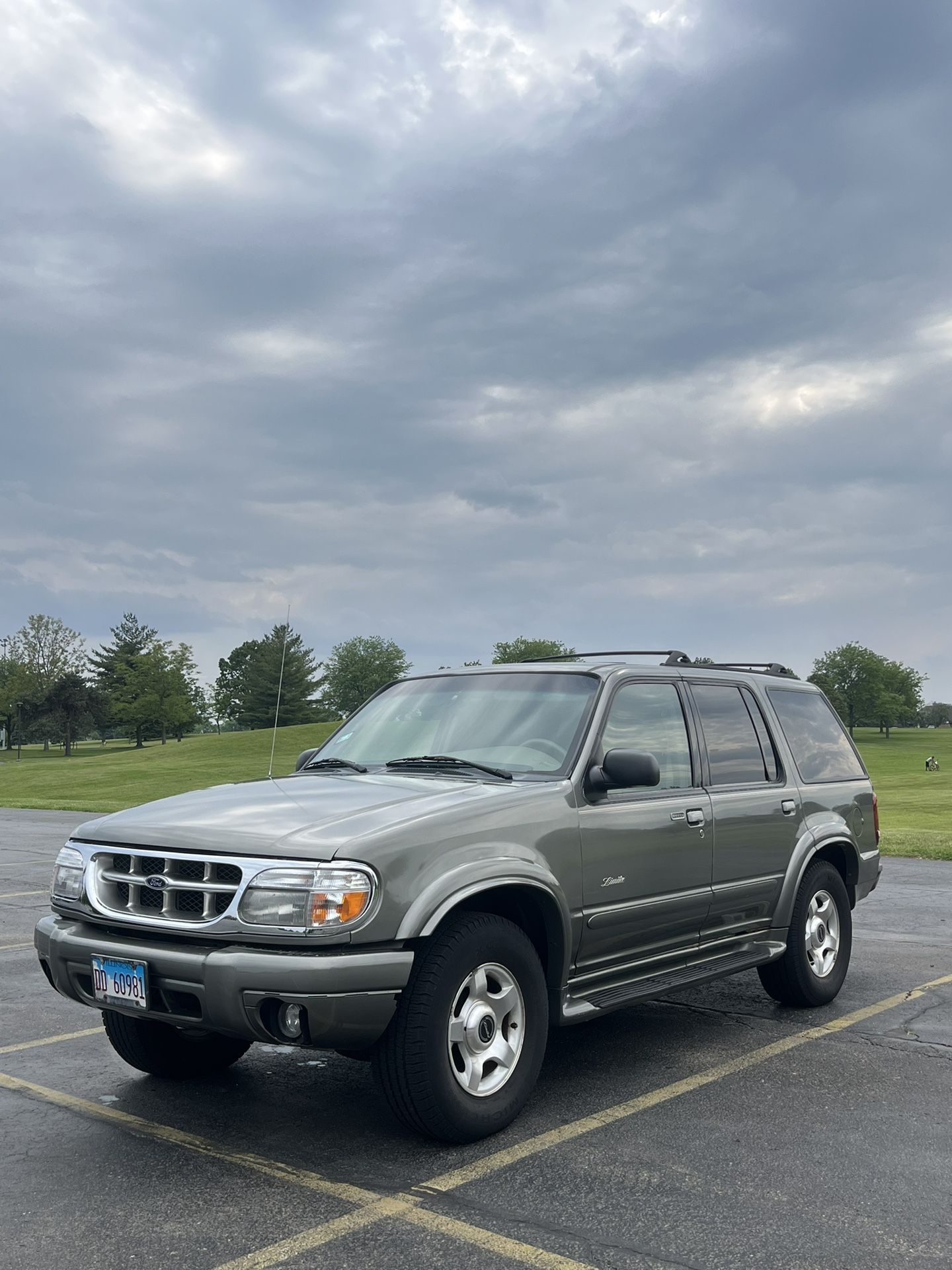 2001 Ford Explorer