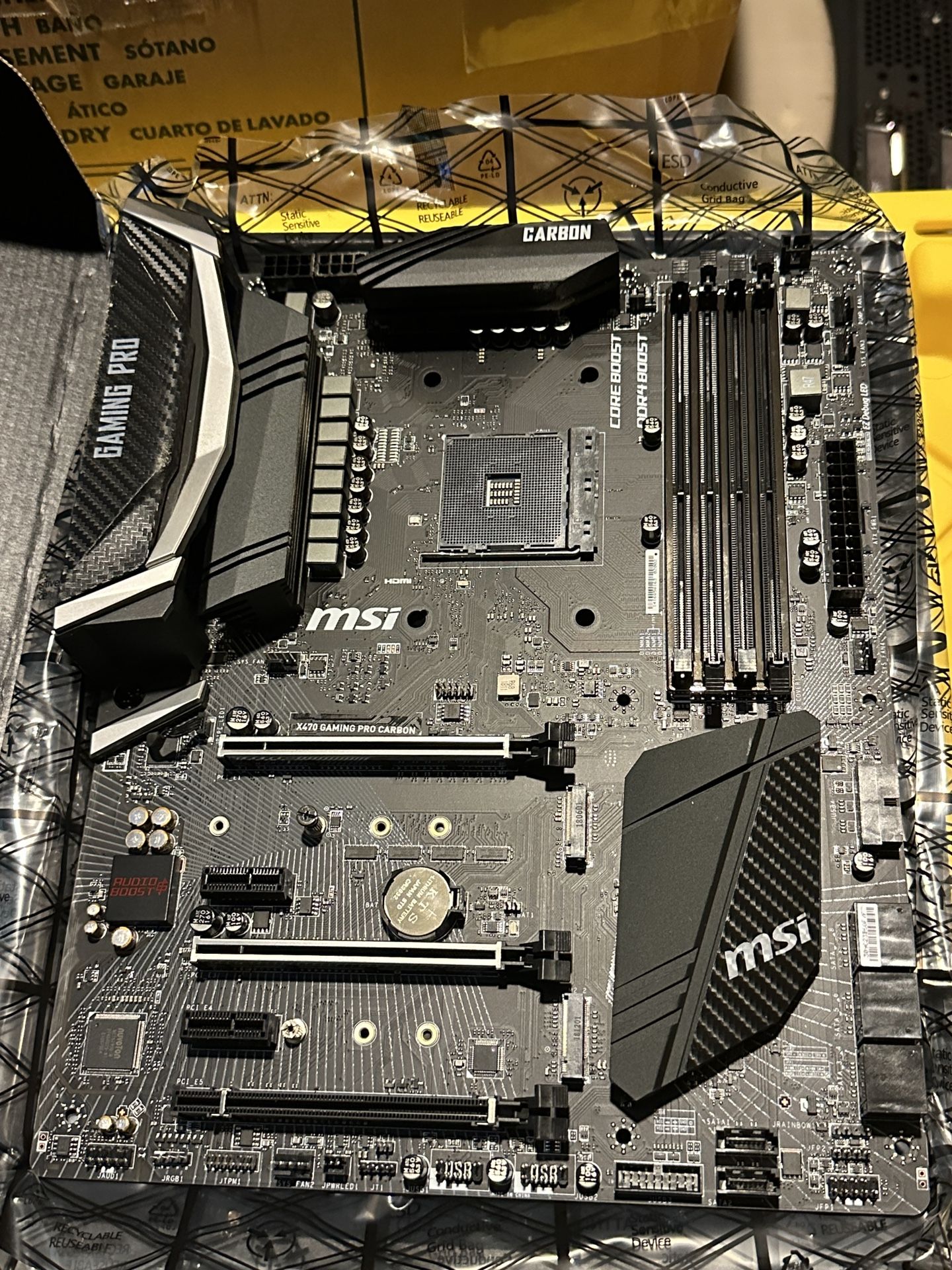 Msi X470 Gaming Pro Carbon MSI X470 GAMING PRO CARBON