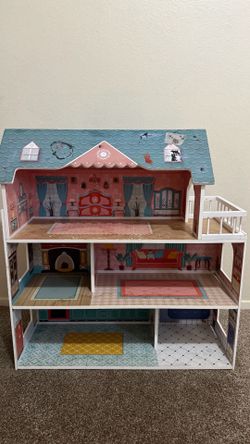Doll house