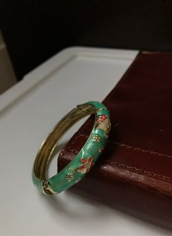 Brand New Gift Holiday Hello Kitty Bracelet