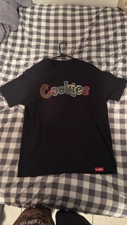 Cookies plain black shirt
