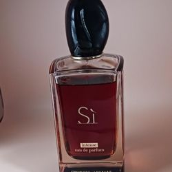 Armani Si Intense Parfum 99%full tester 