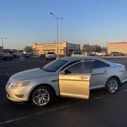 2012 Ford Taurus