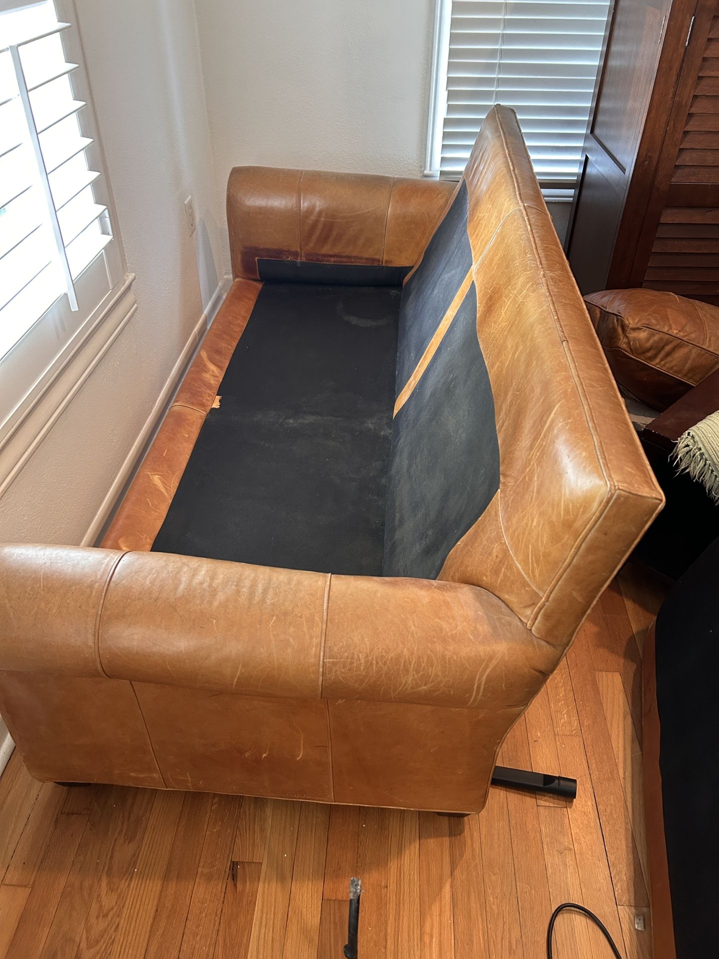 Leather Couch With Solid Wood Frame