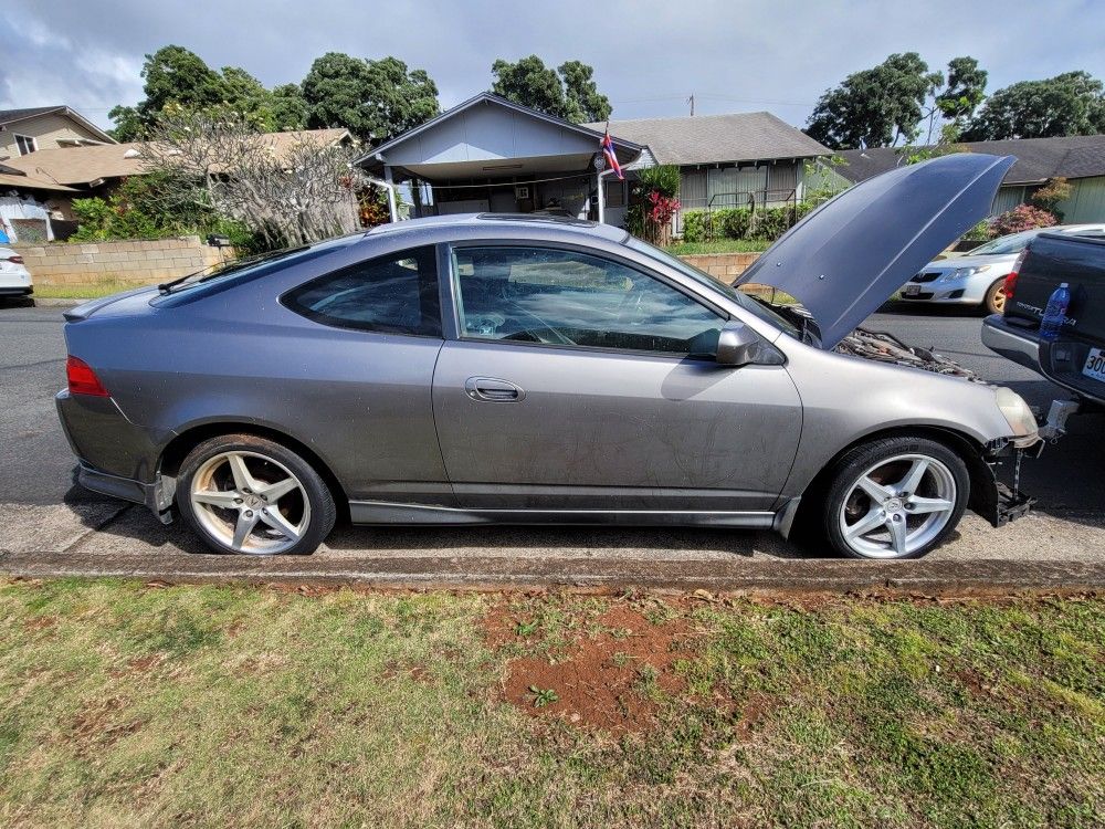 Parting out a 2006 Acura RSX Type S parts