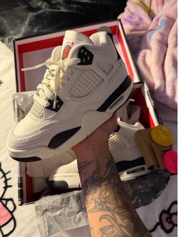 Jordan 4