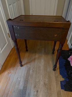 Antique Wood Lift-Top Side Table