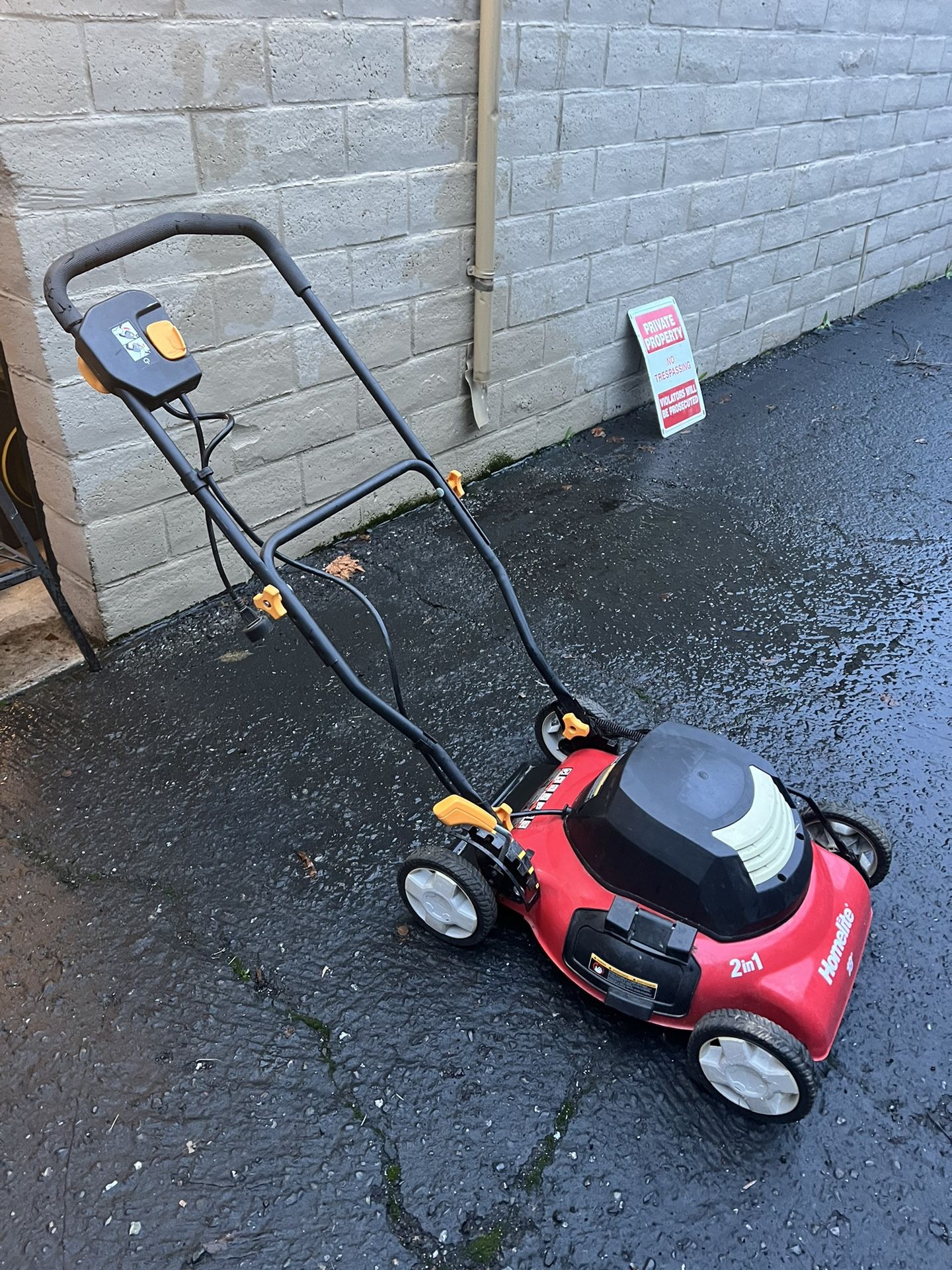 Homelite 18" Electric Mulching Mower UT13218 Lawn Mower Grass Lawn Care Adjustable Height