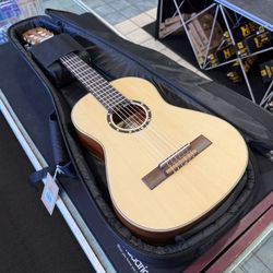 Ortega R121-1/2 Classical Guitar with Gigbag NEW!