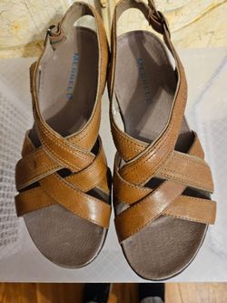 Sandalias MERRELL sise 7