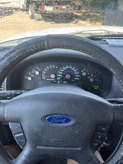 2004 Ford Explorer