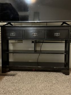 Tv Stand / Dresser