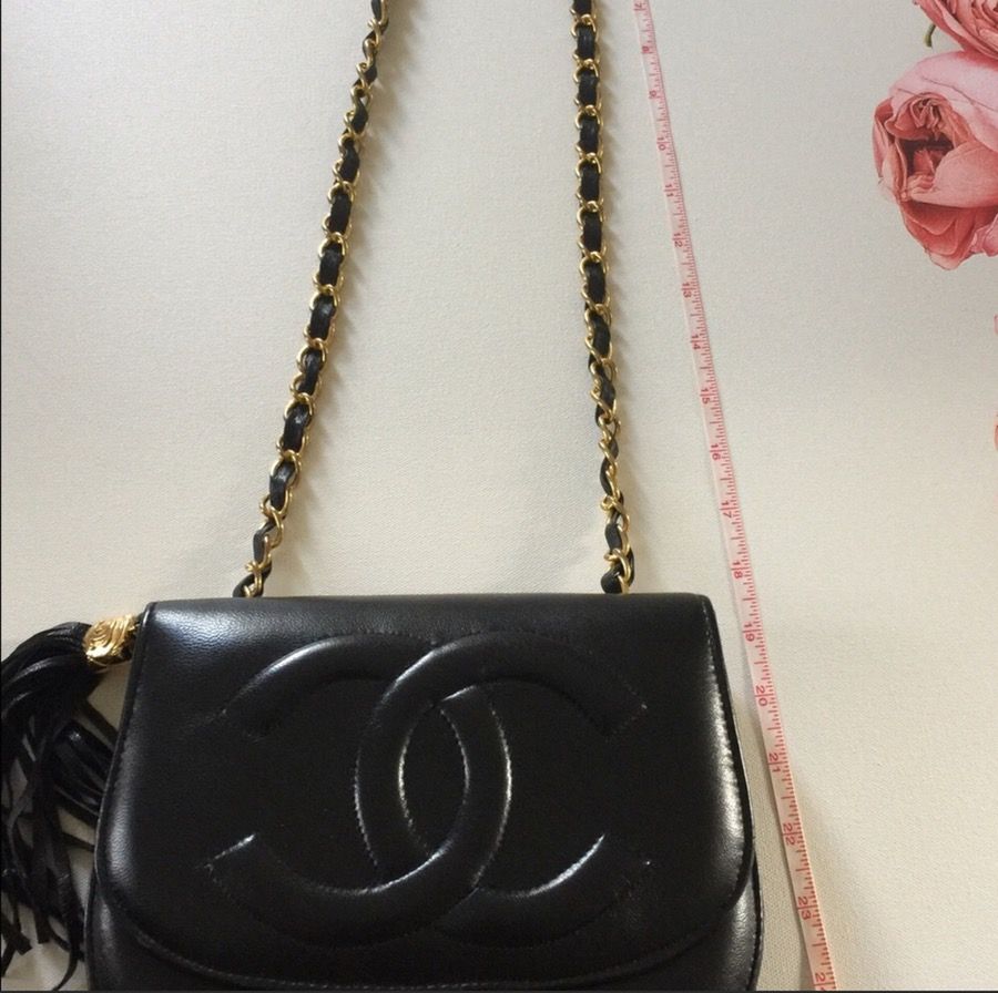 Vintage 1950 Chanel flap bag