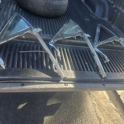 66-67 Chevelle Left Vent Windows $150 Obo For All 3