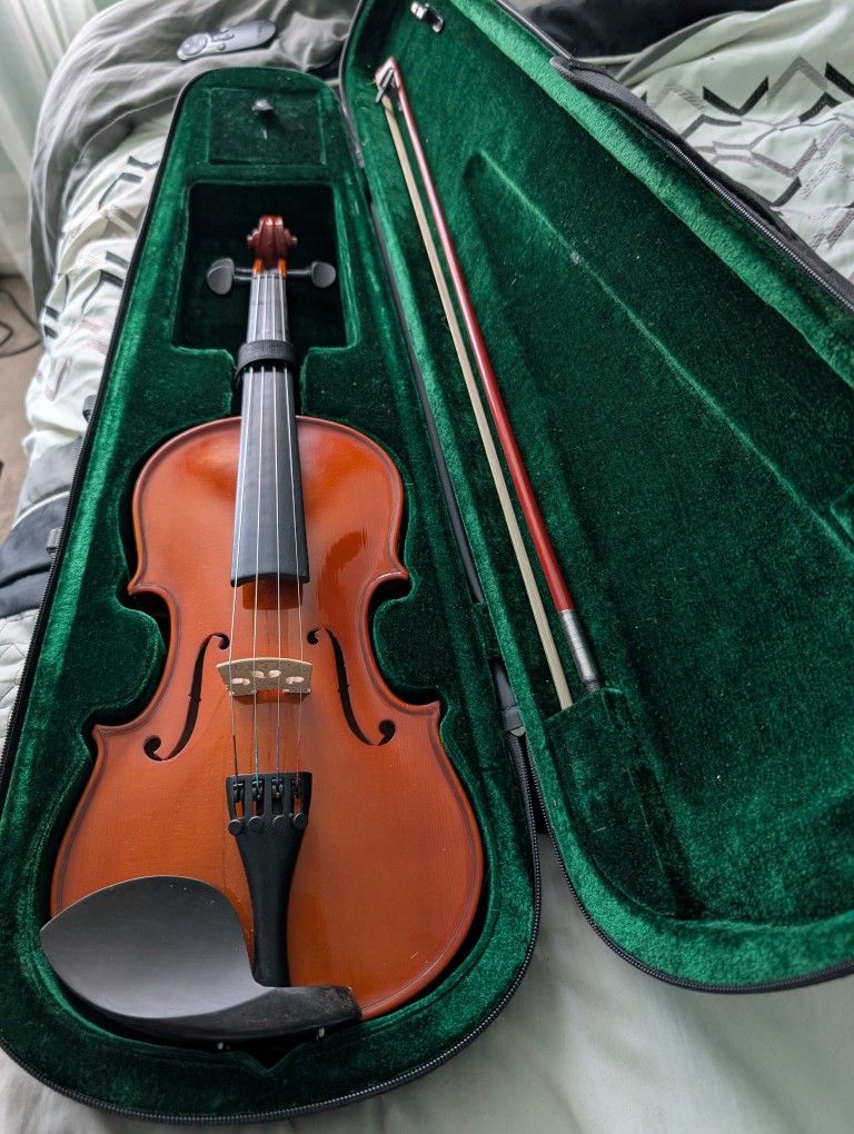 Anton Breton 1/4 Beginner Violin
