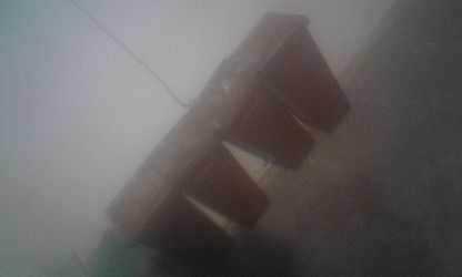 Pool table legs and pockets