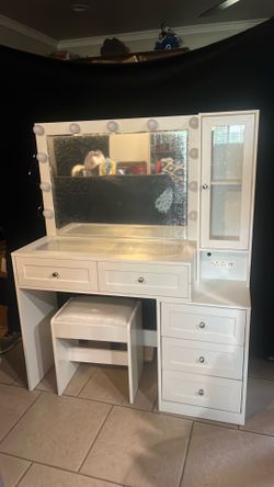 Vanity