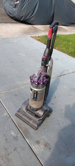 Dyson Upright Vacuum Cleaner