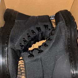 DR. MARTENS Boots All Black 