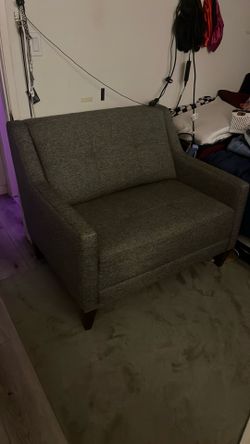 Cute couch!!