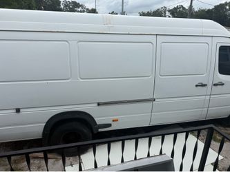 2004 sprinter van 3500
