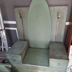 Vintage Vanity,missing Mirror