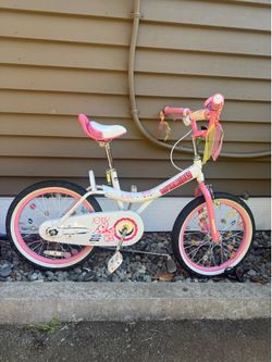 Girls bike