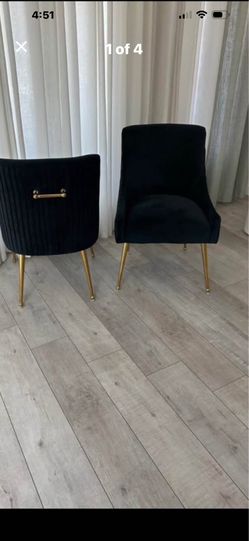 8 set of dining chairs velvet black and gold from wayfair very clean not use so much easy to clean with one damp cloth