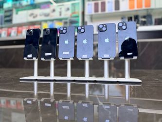 iPhone 14 (Unlocked) (Take It Home In Payments/ llévatelo a casa en pagos) only $10 down