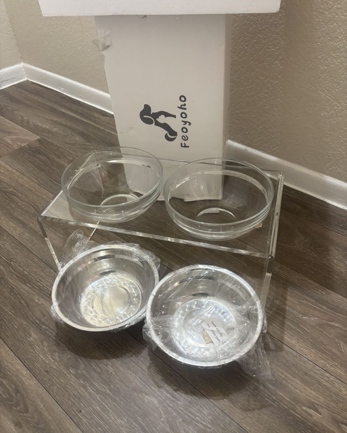Acrylic Elevated Dog Cat Bowls Pet Feeder Double Bowl Raised Stand Comes With 2 Removable Glass Bowls And 2 Stainless Steel Bowls.Perfect For Large