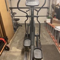 Norditrack elite 1300. No Electricity Needed 