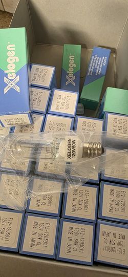 T-5 Xelogen Lamps 50W Qty (89) 1 Lot or $5/ea Min 10
