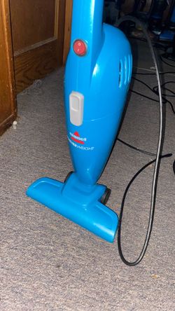 Bissell featherweight vacuum *PRICE CAN BE DISCUSSED*
