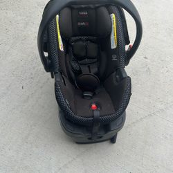 Infant Car Carrier/seat